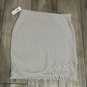Aritzia Sunday Best Primrose Ashen/White Cendre/Blanc stretch Skirt NWT